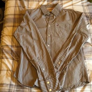 Size medium Hollister casual button down